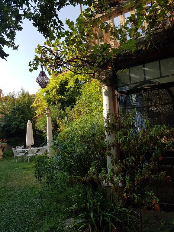 Appartamento Garden Ca' Rezzonico ヴェネツィア エクステリア 写真